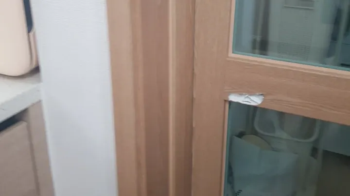 문짝틀어짐교정 시공 사례